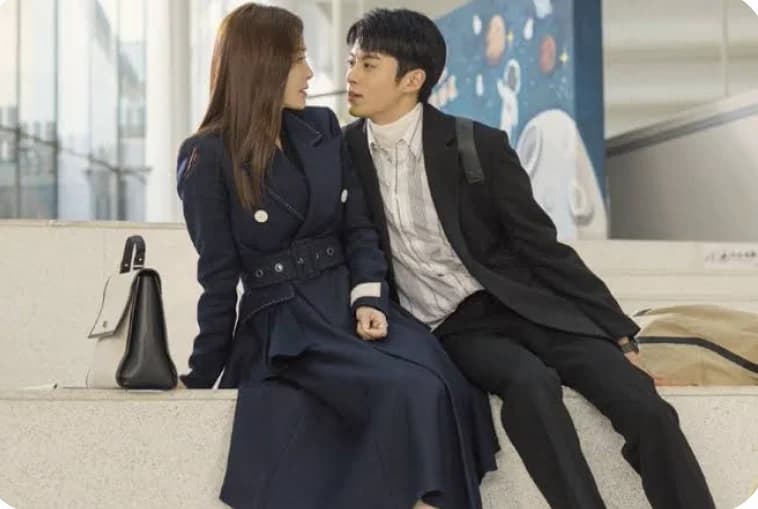 Scene from The Rational Life, a contemporary Chinese workplace drama ideal for intermediate Mandarin learners